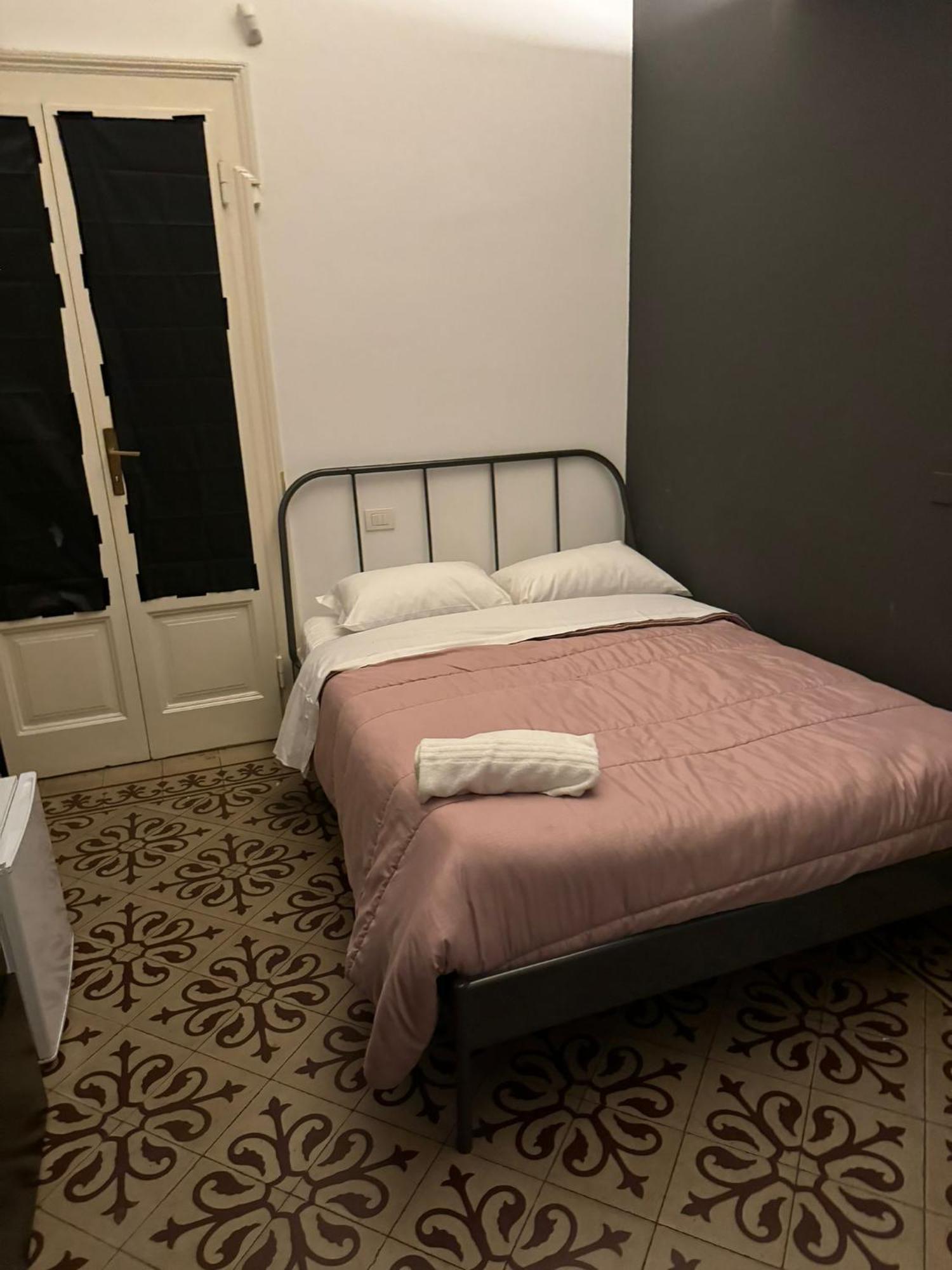 Central Hostel Milano Eksteriør billede