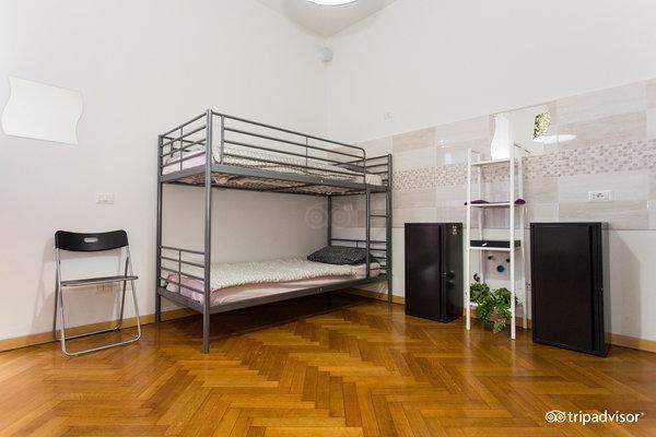 Central Hostel Milano Eksteriør billede